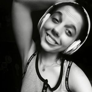 Meet your Posher, Gabrielle